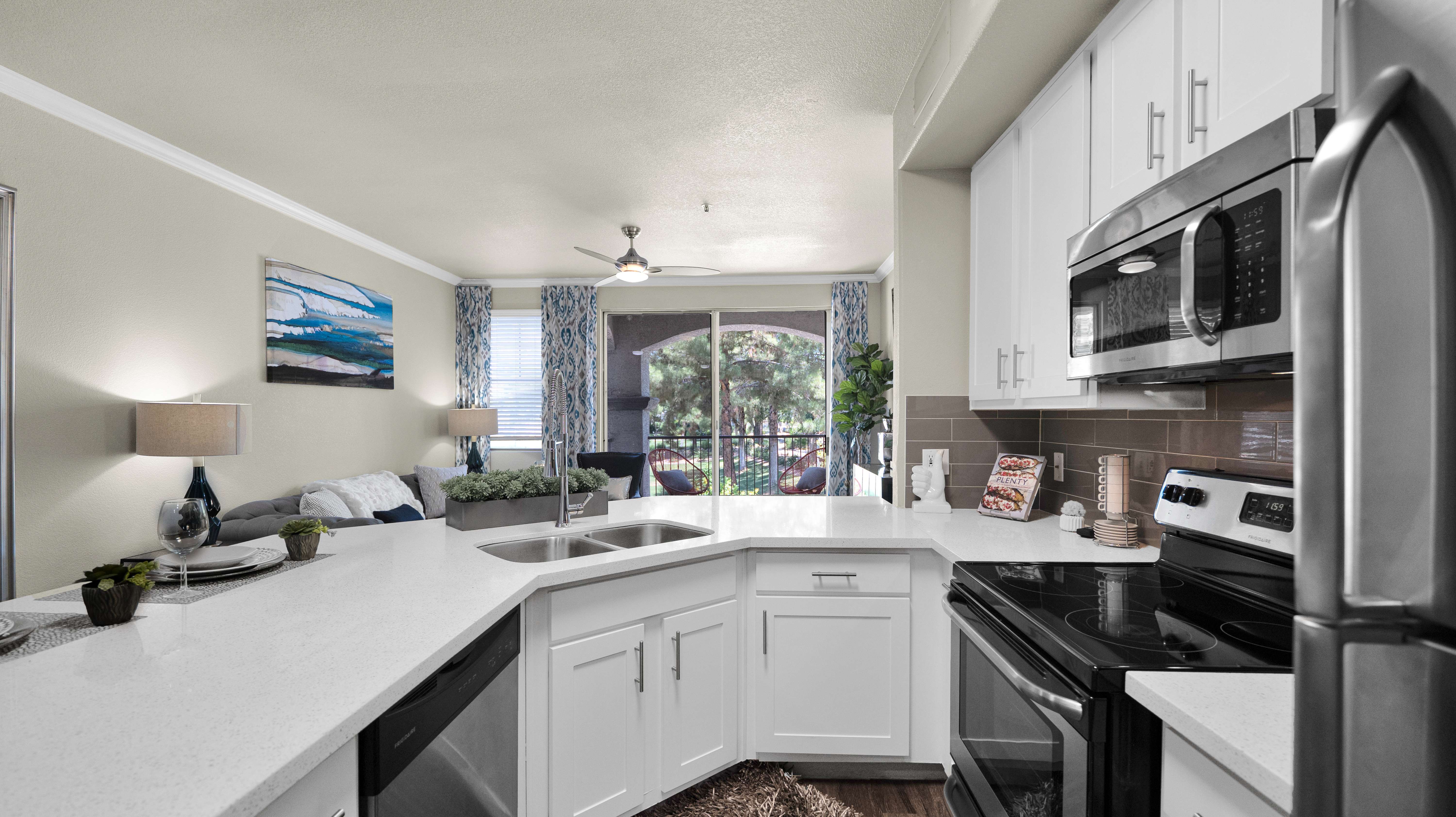 The Catherine Townhomes At Scottsdale – photo 2