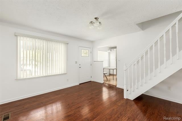 2200 Guthrie Avenue – photo 5