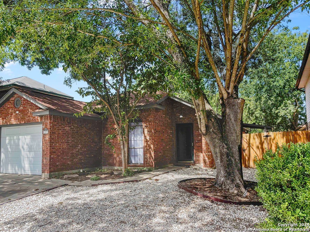 13255 Greenstone – photo 1