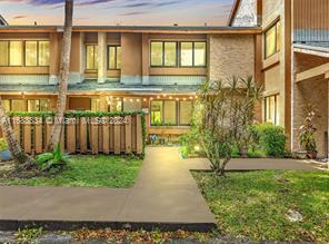 207 Wimbledon Lakes Drive – photo 1