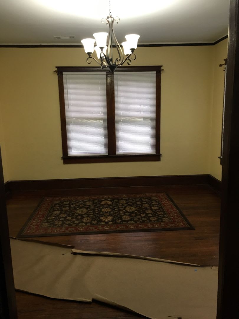Cute Bungalow- **$200 off first months rent** – photo 4