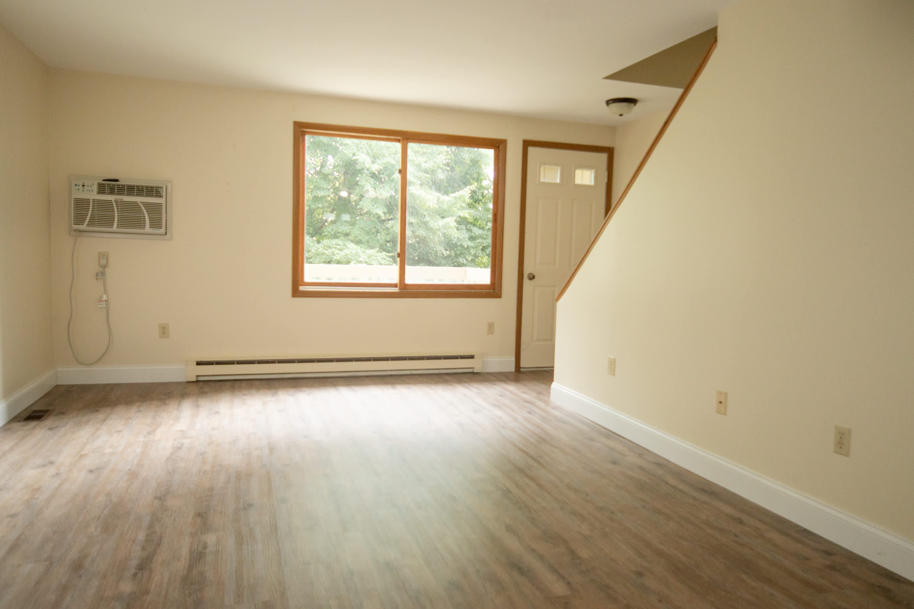 39 4th Avenue – photo 4