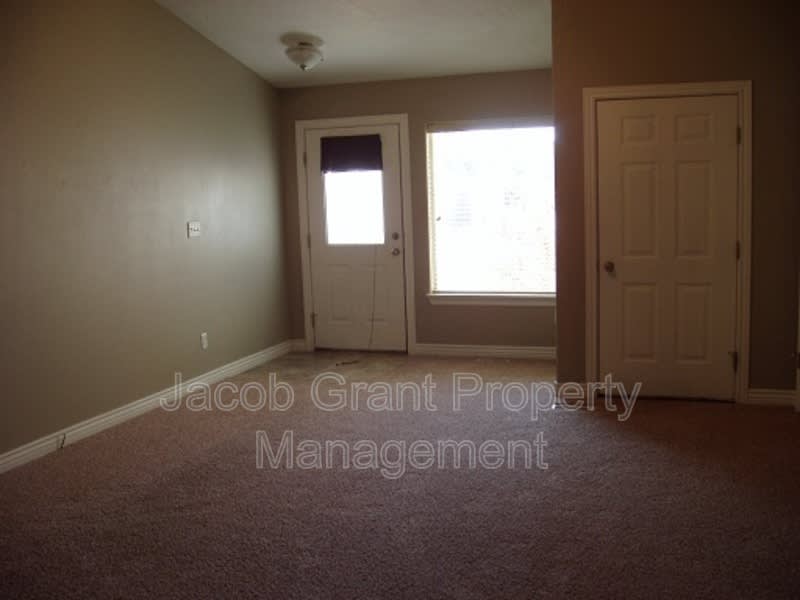 3063 First St. – photo 4
