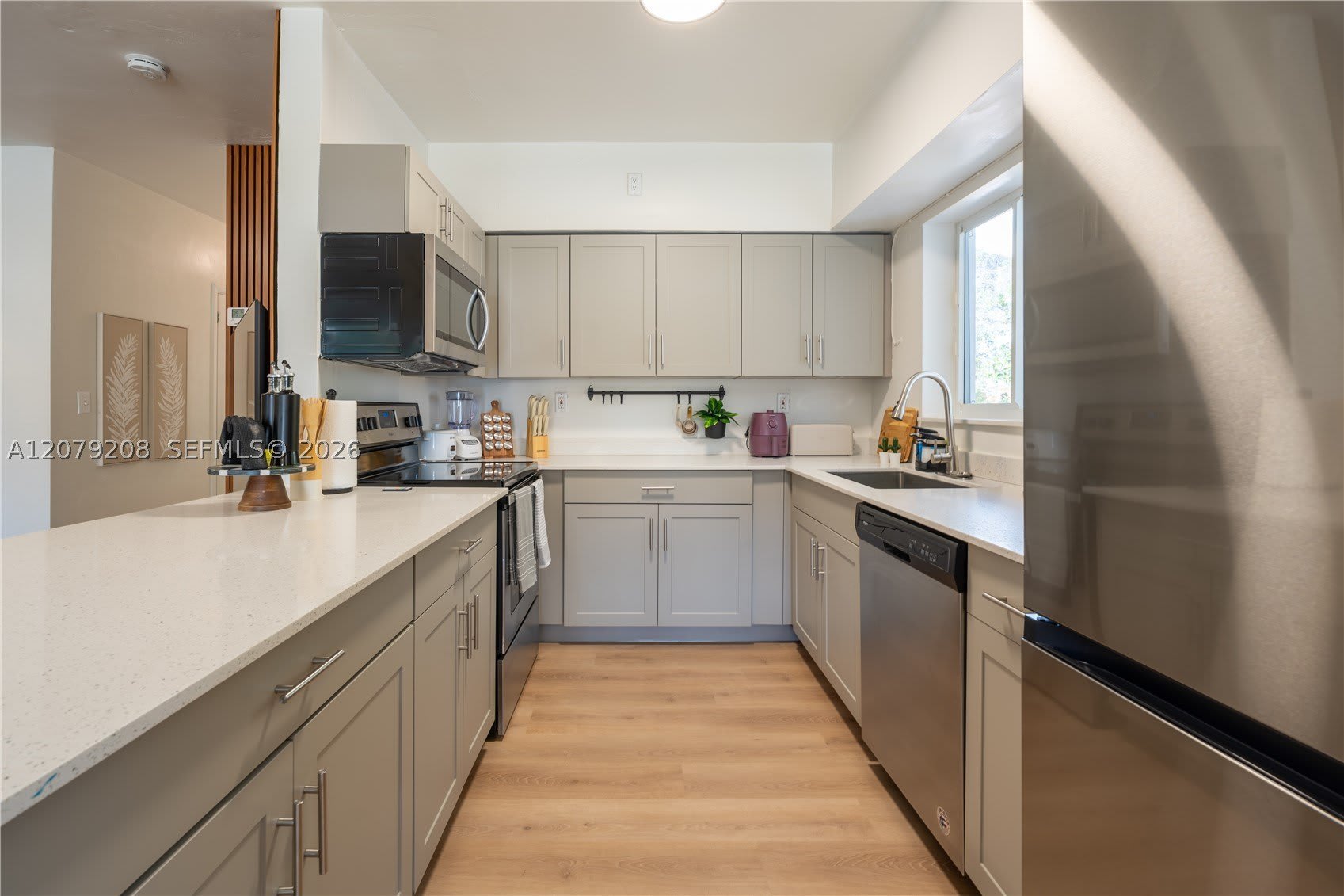 1317 NE 116th St – photo 3