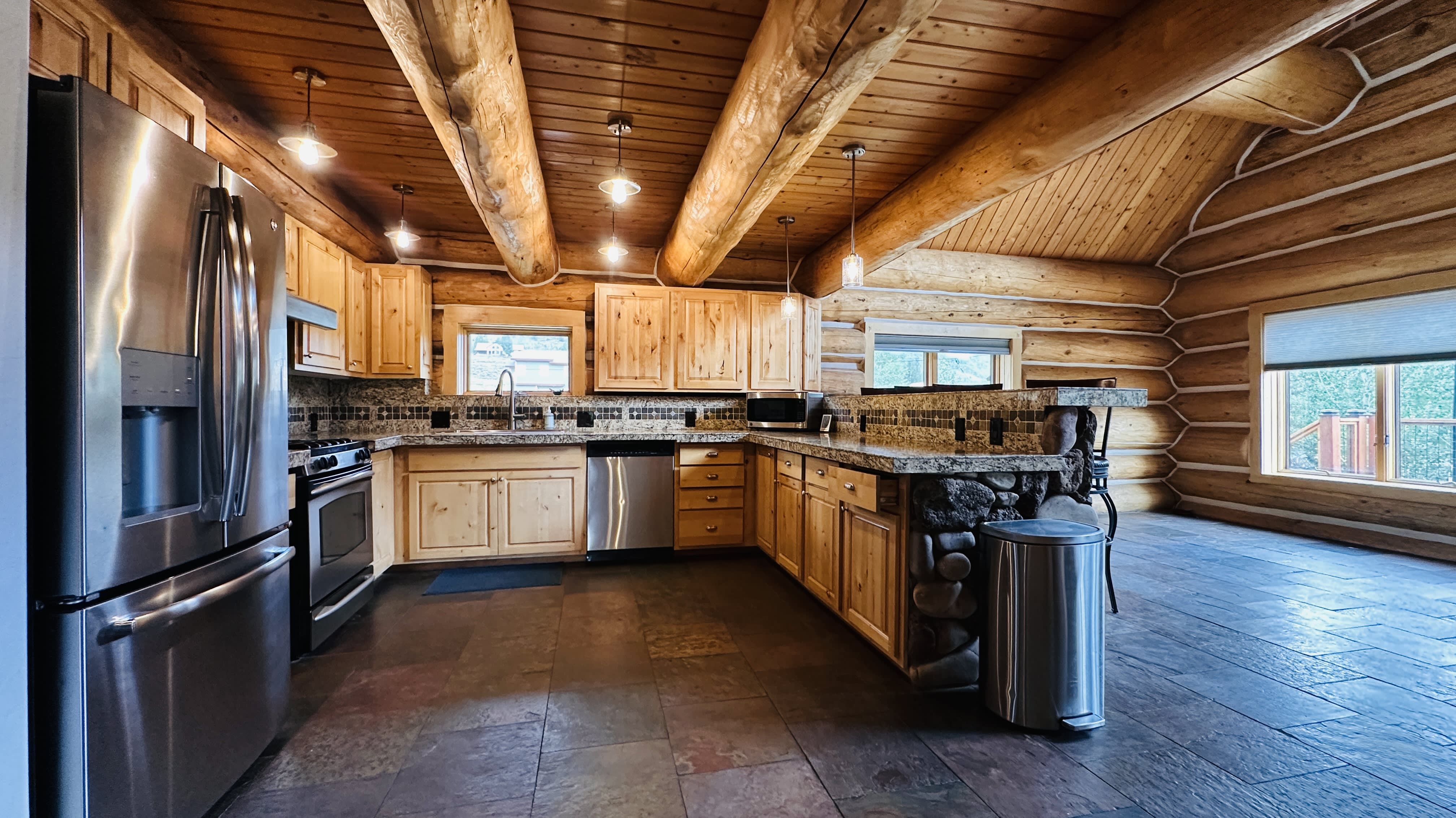 35 Brackenbury Street – photo 3