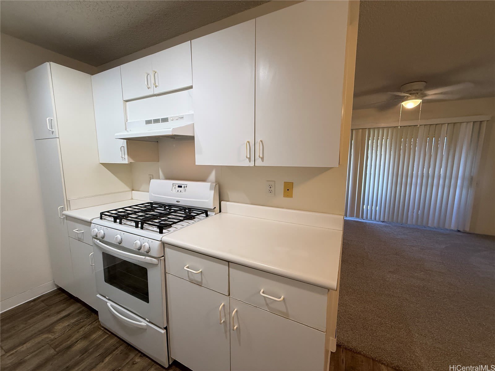 91-1339 Puamaeole Street – photo 2