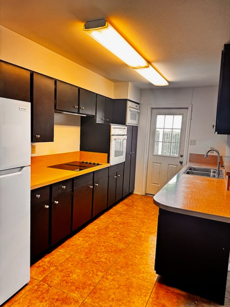 4 bedroom in Tempe – photo 5