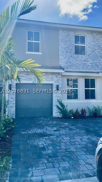 157 SW 170th Ave – photo 3