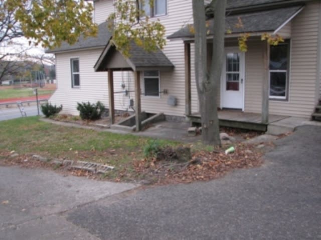 1420 West Michigan Avenue – photo 2