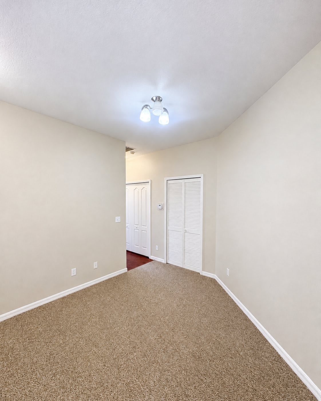 9420 Flowering Cottonwood Road – photo 5