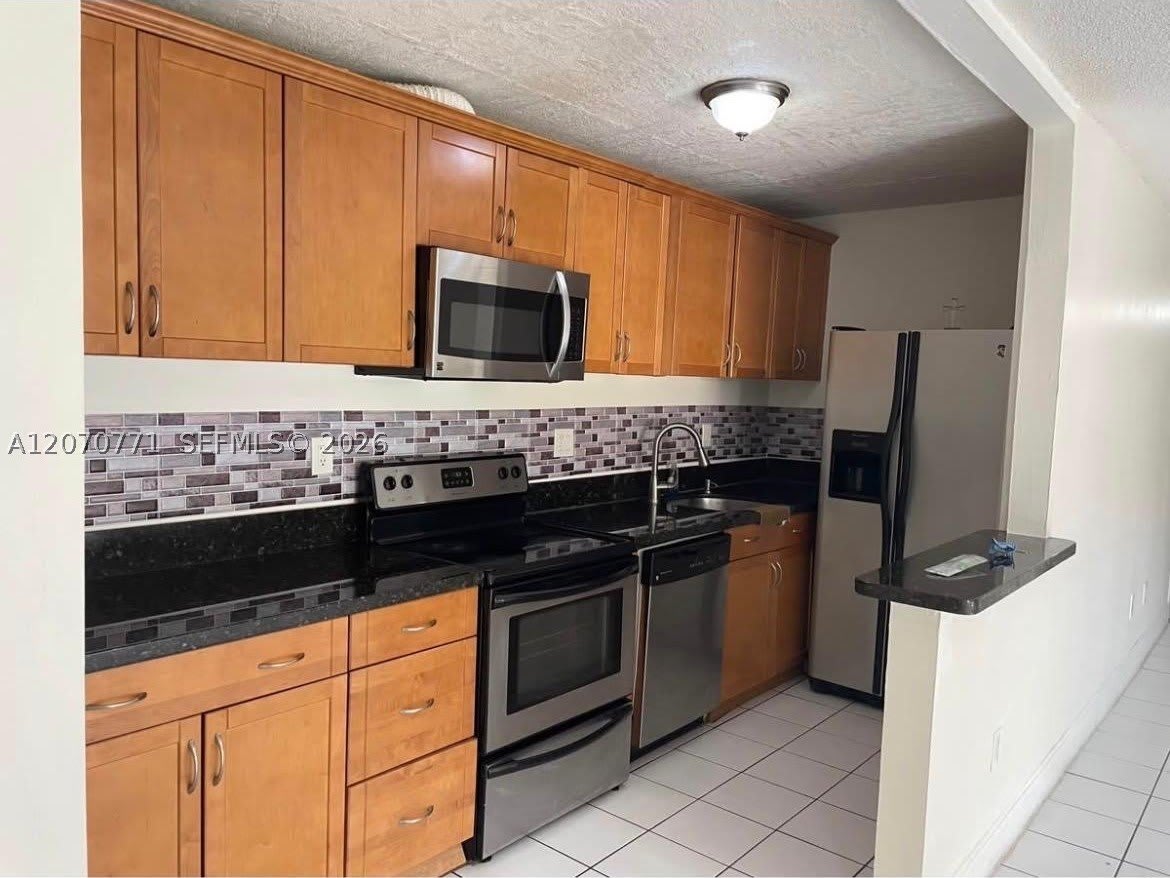 4170 NW 79th Ave – photo 2