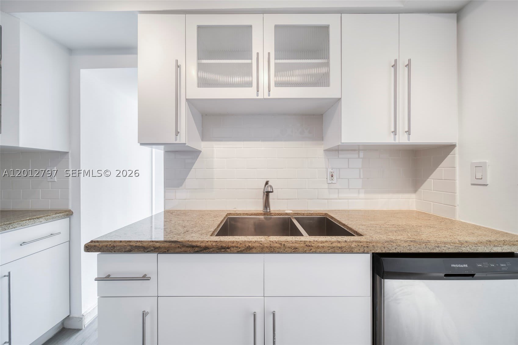 7933 West Dr – photo 3