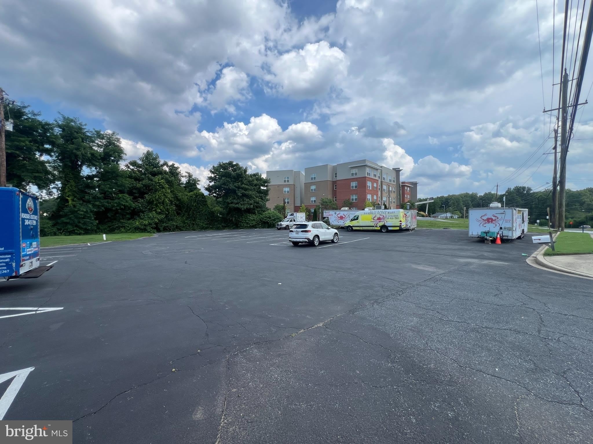 19201 FREDERICK Road – photo 4