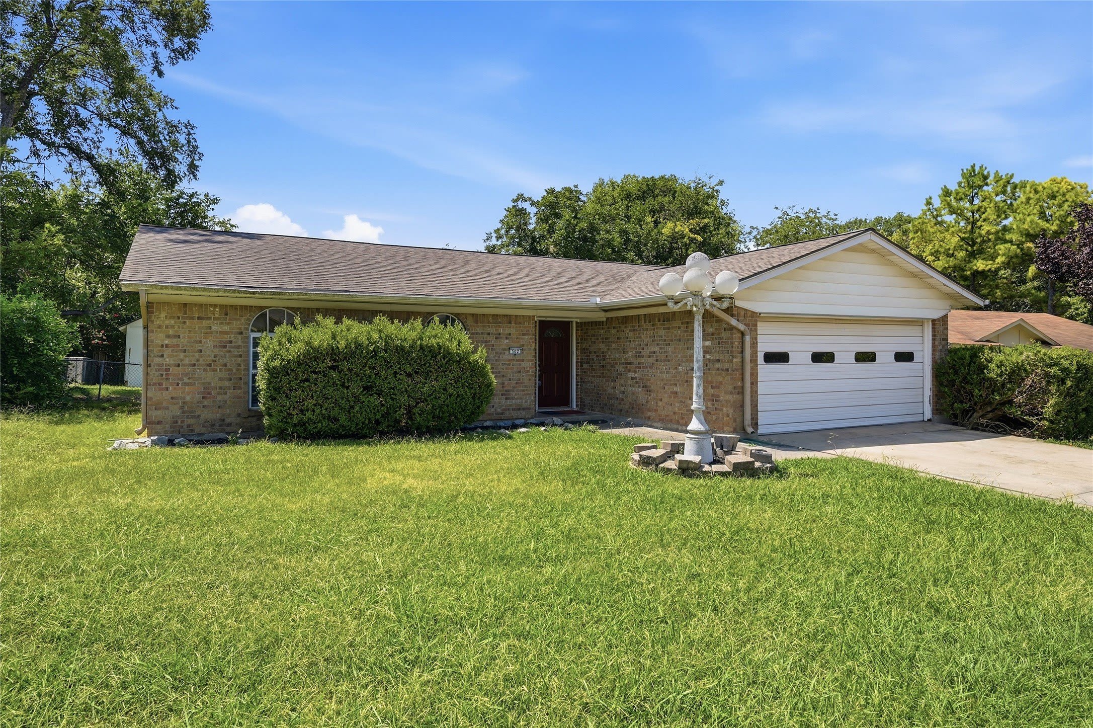 302 Iowa Street – photo 2
