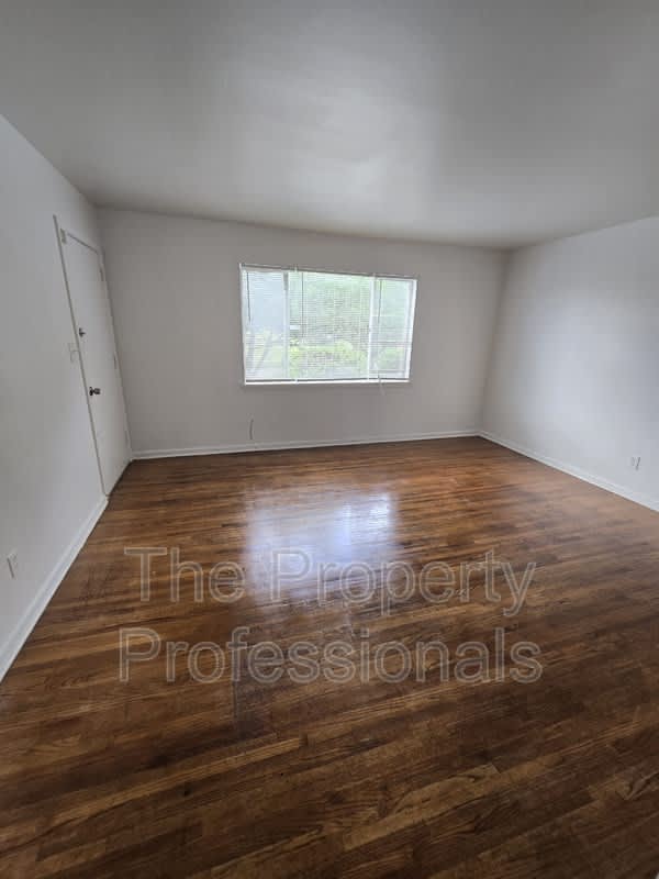 7719 7Th Avenue South – photo 3