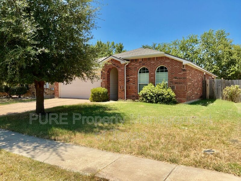 789 Kingfisher Ln – photo 1