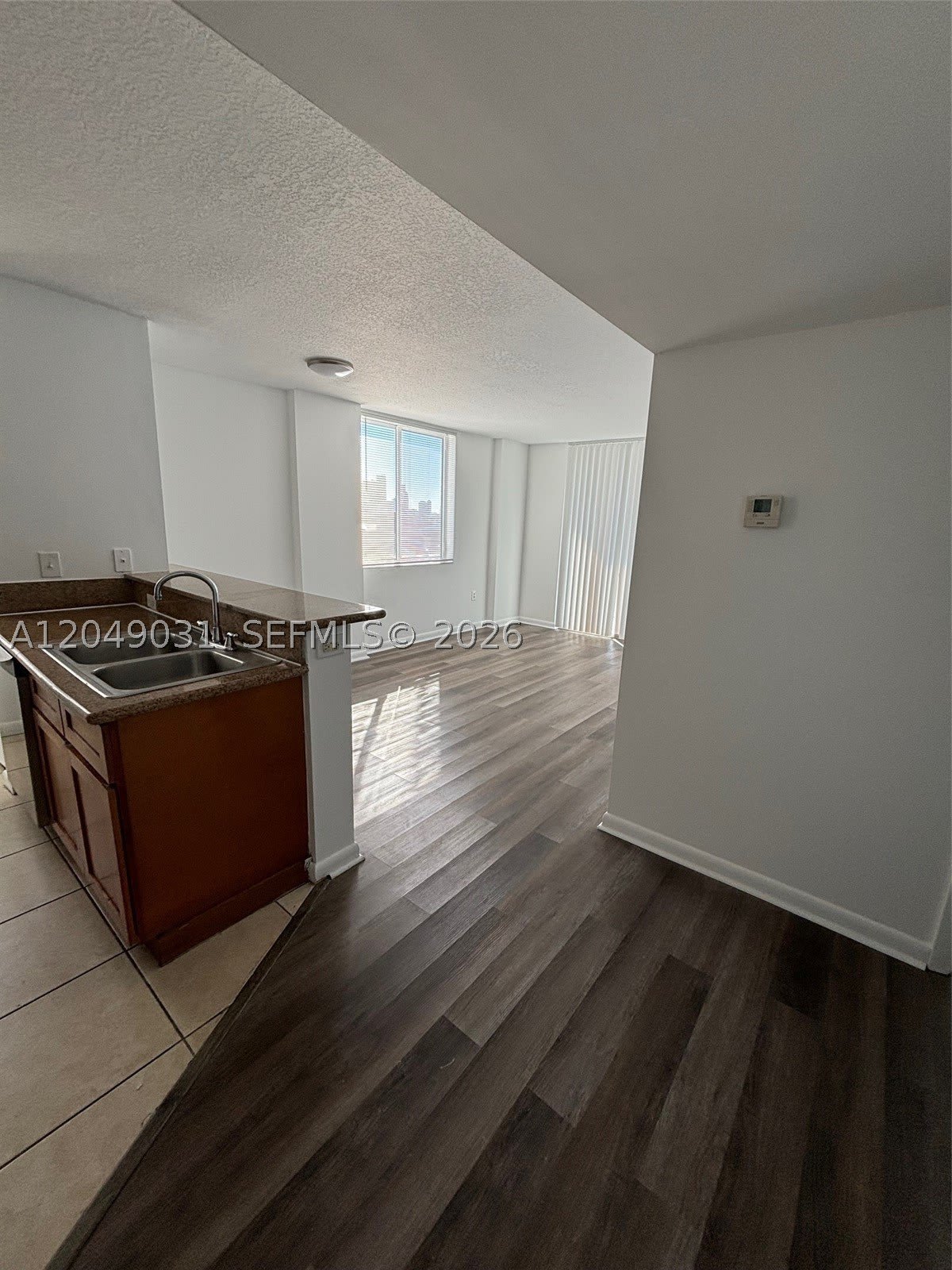 219 NW 12th Ave – photo 4