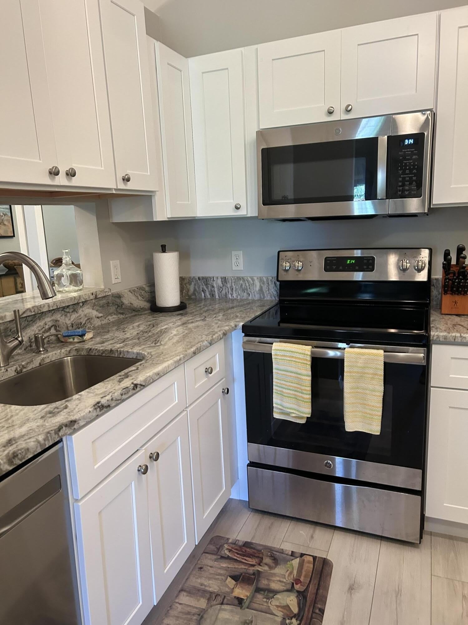 6504 Chasewood Drive – photo 2