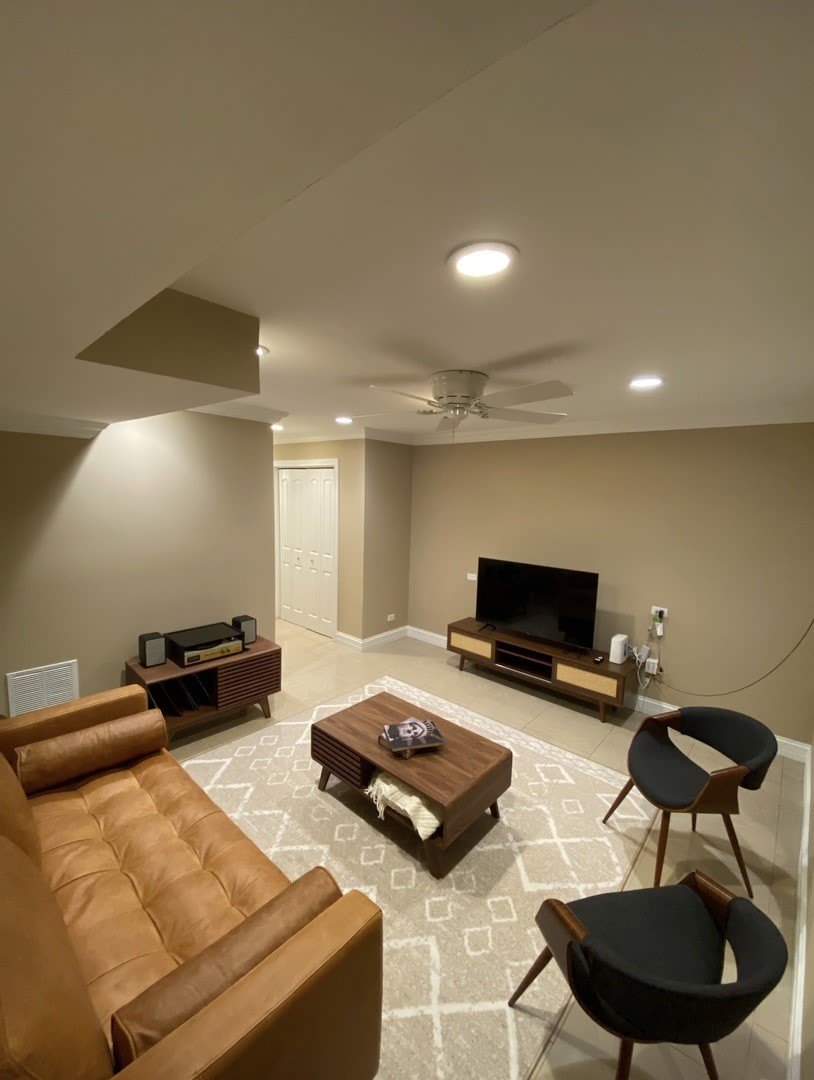 816 N Hermitage Avenue – photo 3