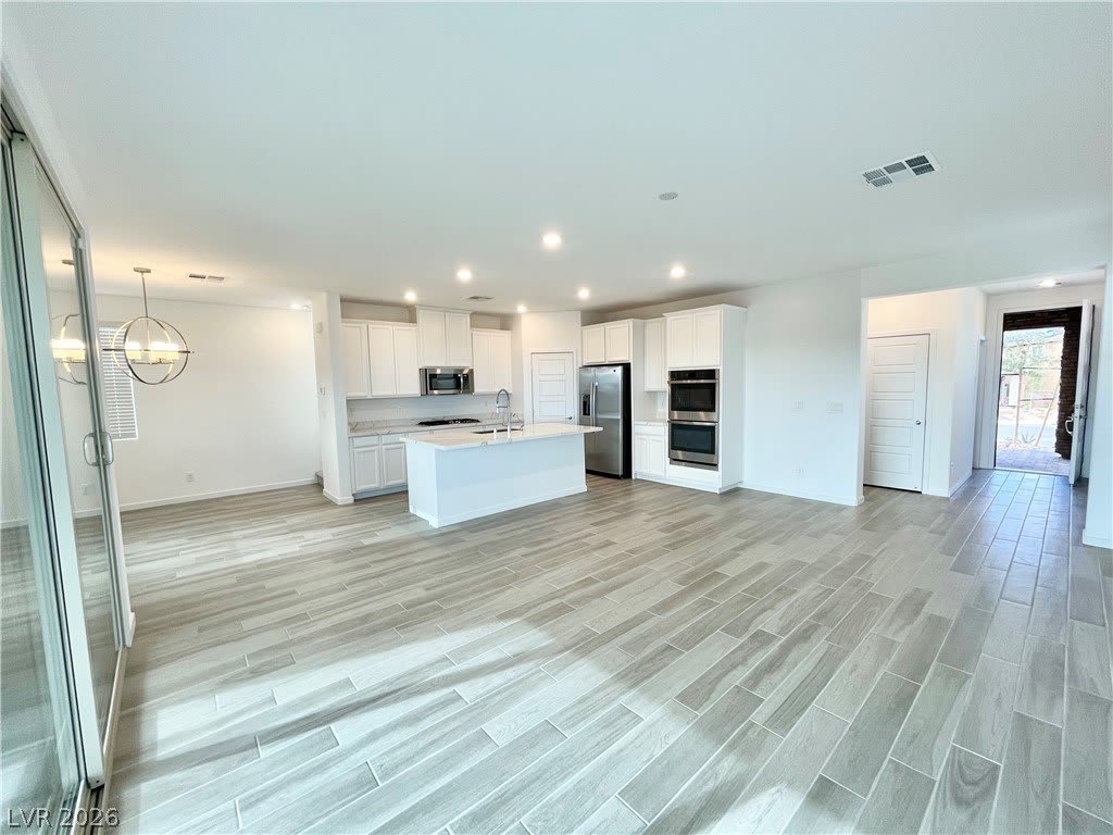 12413 Harbor Isle Avenue – photo 3