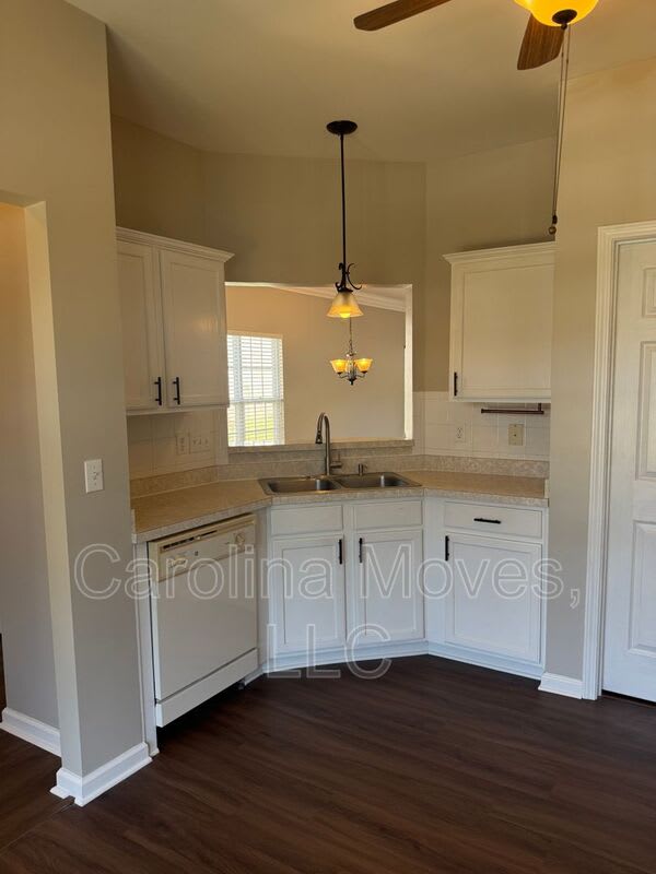 733 Rock Hill Court – photo 3