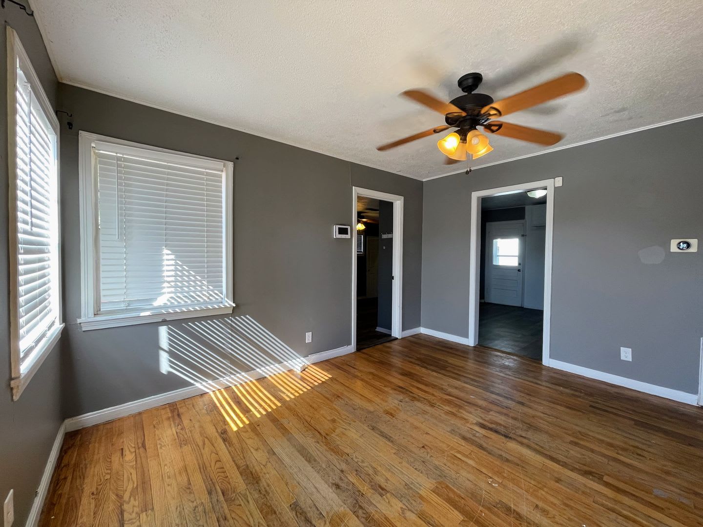 Snyder 3Br 1Ba With Storm Shelter Garage Shop Fenced Yard – photo 2