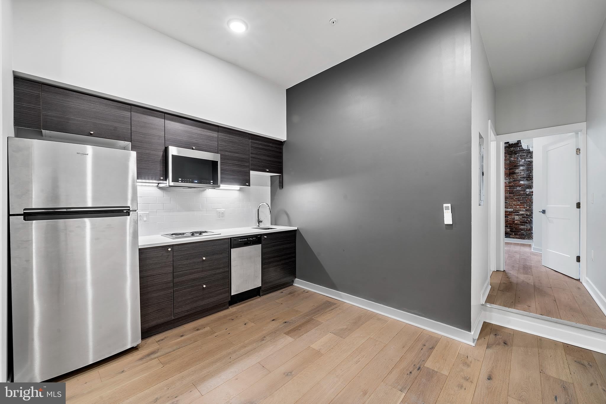 257 N 3RD Street – photo 4