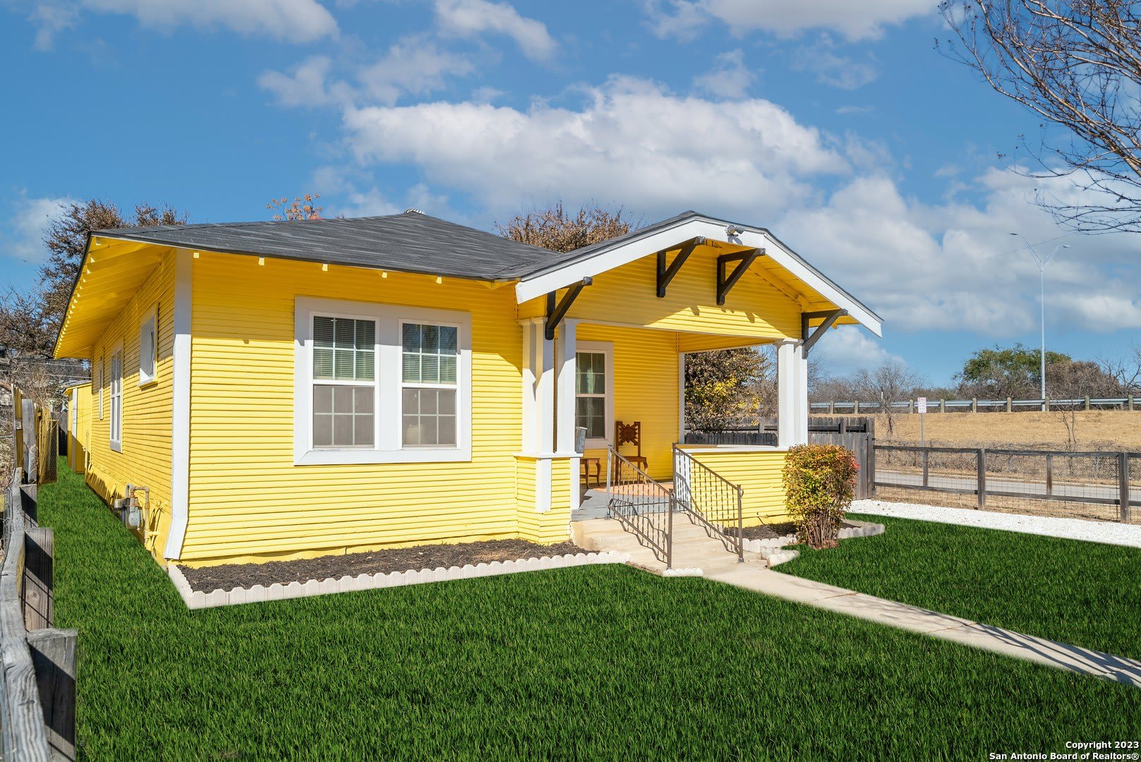 475 E FRENCH PL – photo 3
