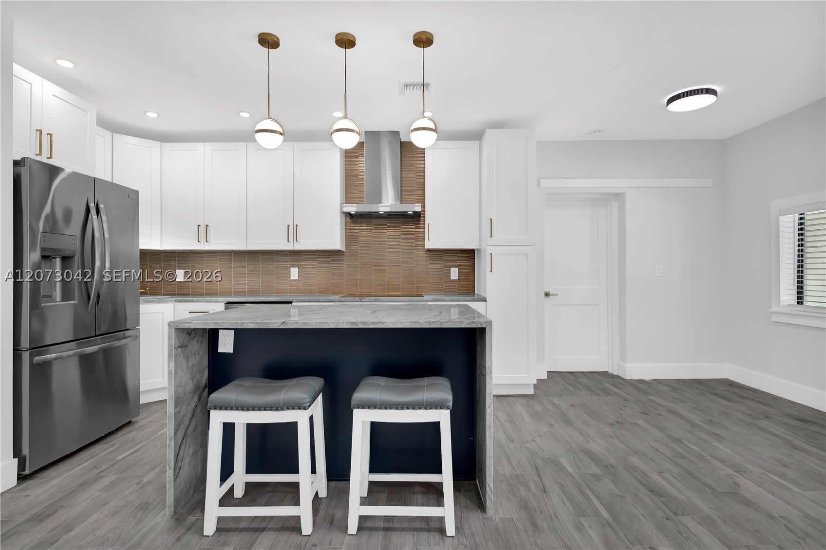 1566 NE 174th St – photo 4