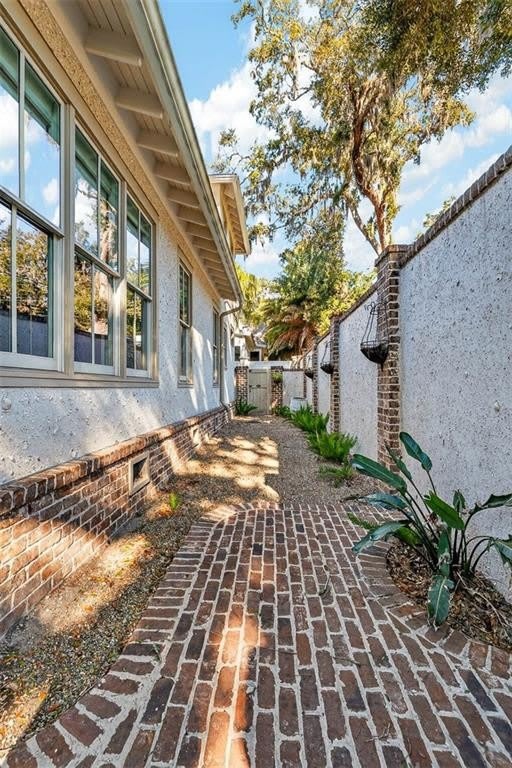 1030 Village Oaks Lane – photo 4