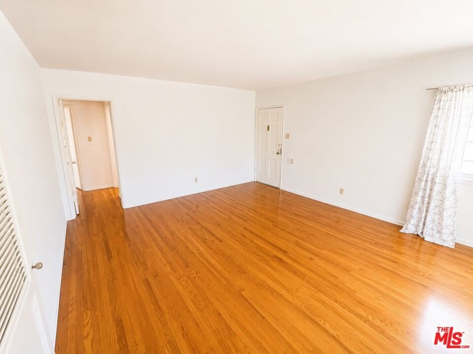 10612 Wilkins Ave – photo 4