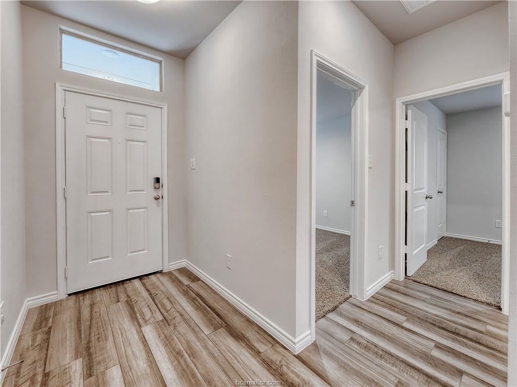 6130 Darlington Avenue – photo 4