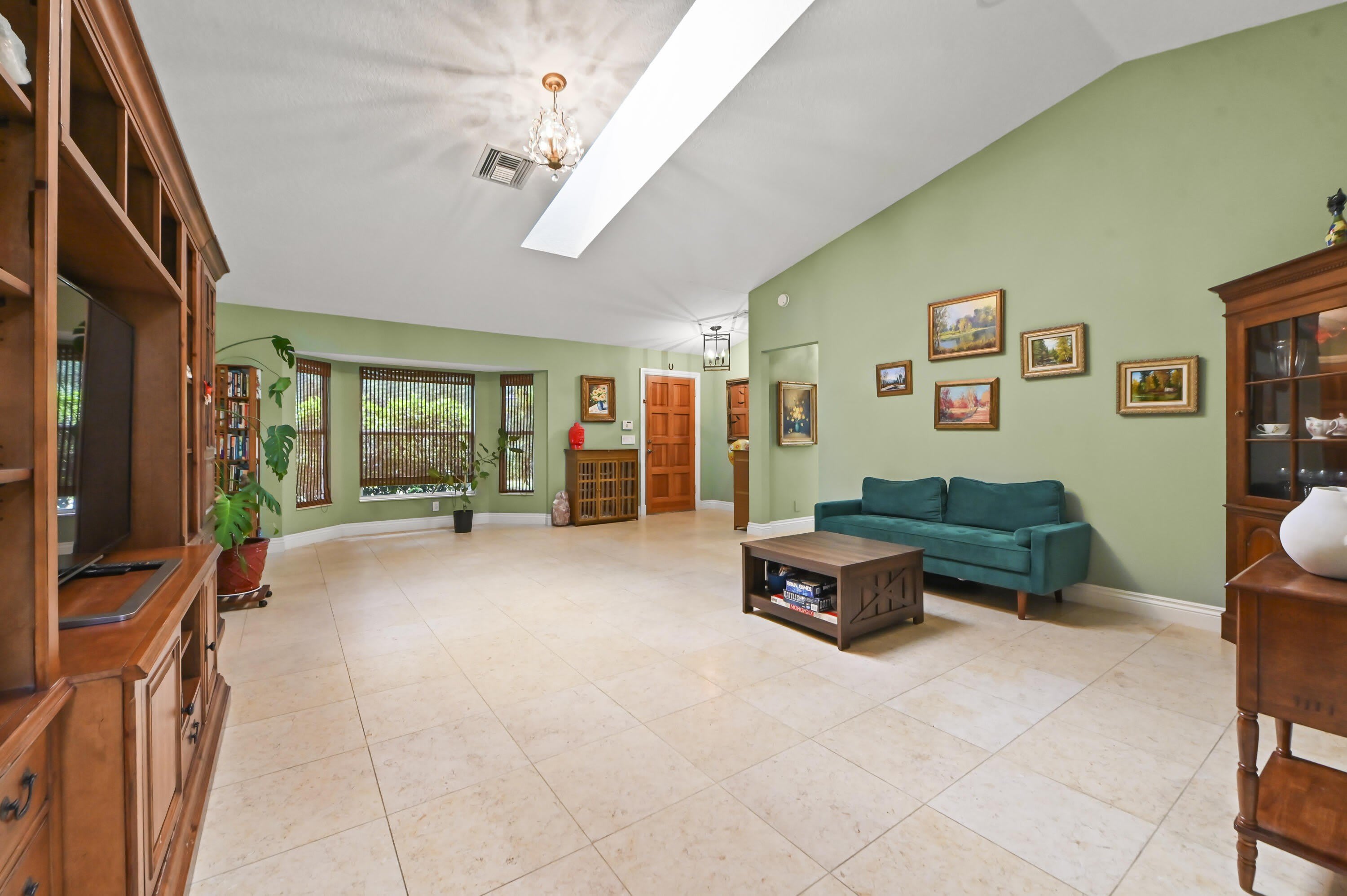 12369 157th Street N – photo 5