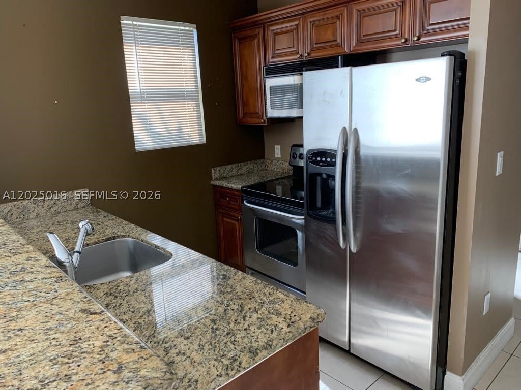 400 SW 2nd St – photo 4