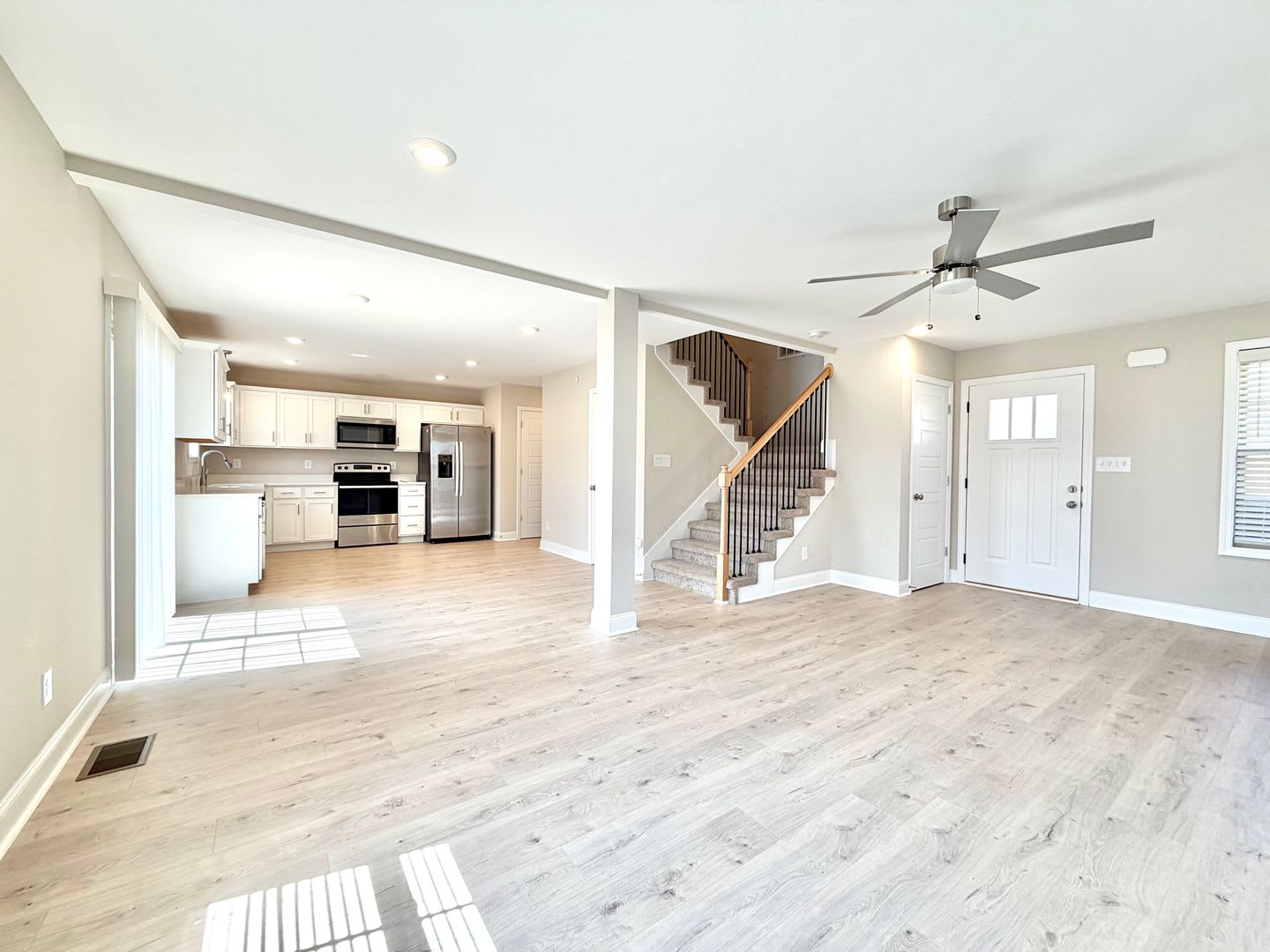 2662 Scott Dr – photo 2