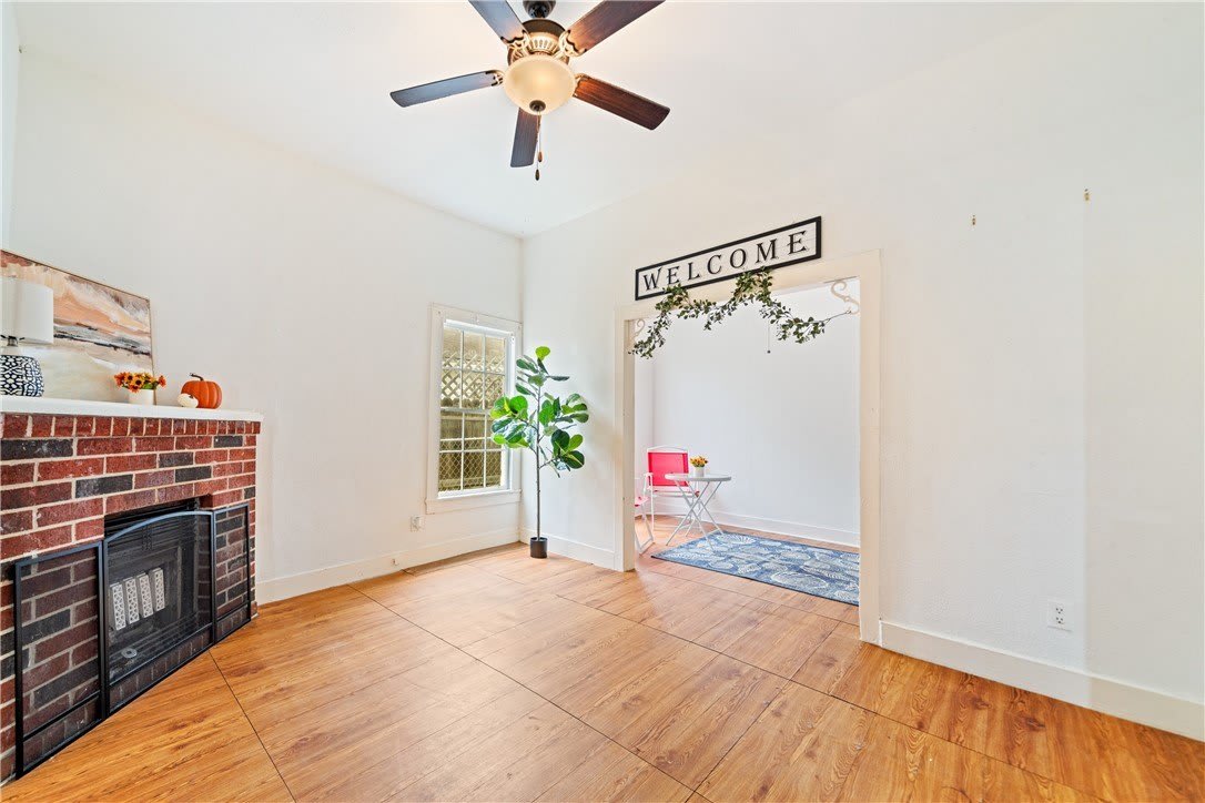 2245 Comanche Street – photo 3