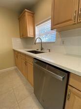 2634 Northeast 20Th Street – photo 5
