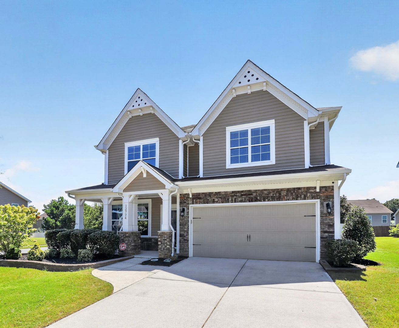 Beautiful 4Br 3 5Ba Home In Charlotte – photo 3