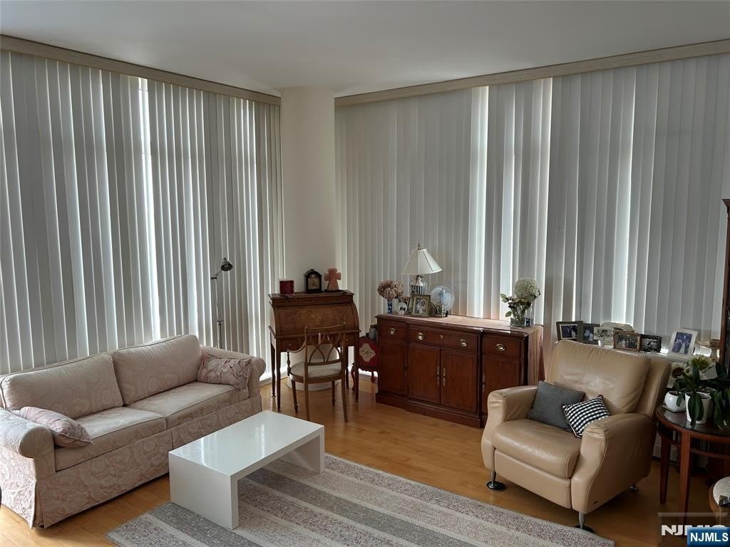 600 12Th Street – photo 4
