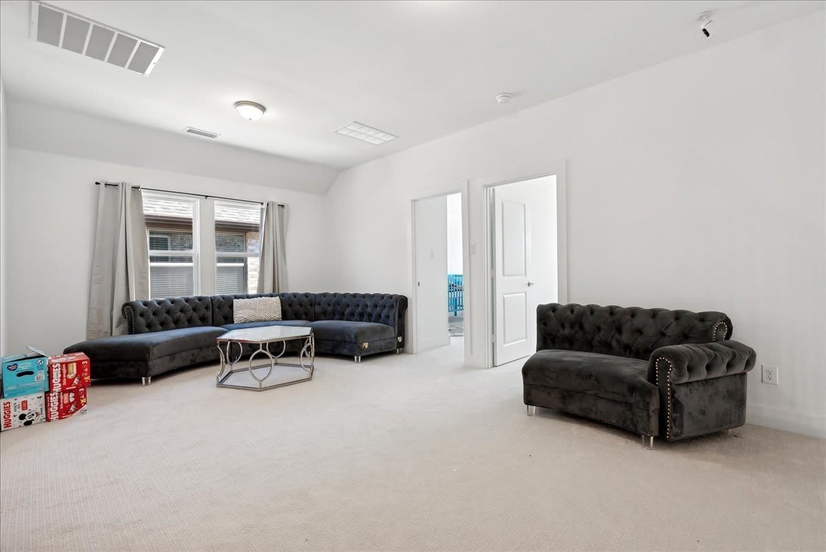 1710 Highwood Road – photo 1
