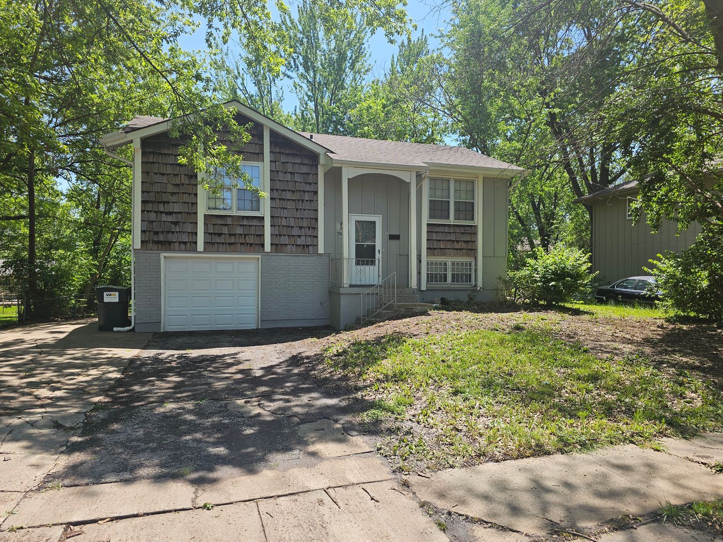 7601 East 119th Street – photo 2