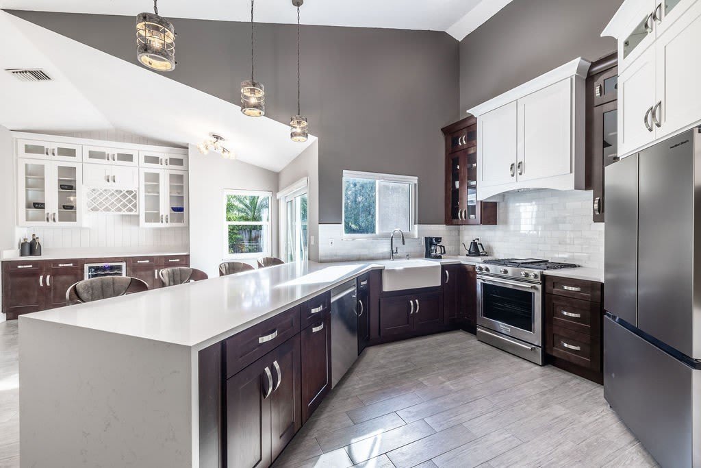 9330 Seagrape Drive – photo 4