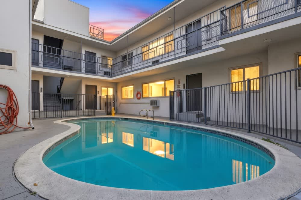 Kester Apartments – photo 1