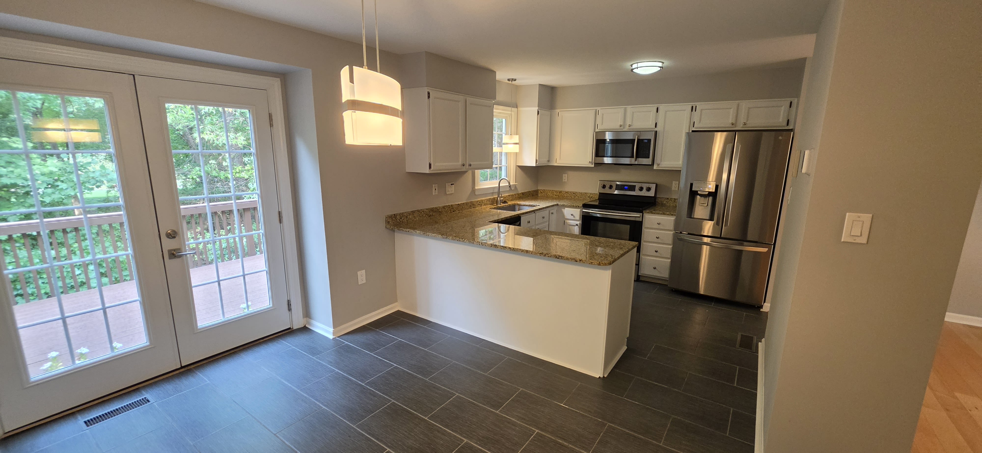 1353 Templeton Pl – photo 3