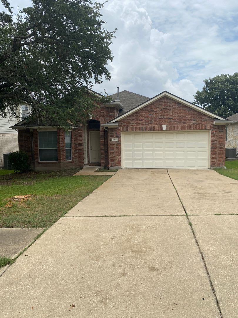 4 Bed In Beautiful Round Rock Tx – photo 1