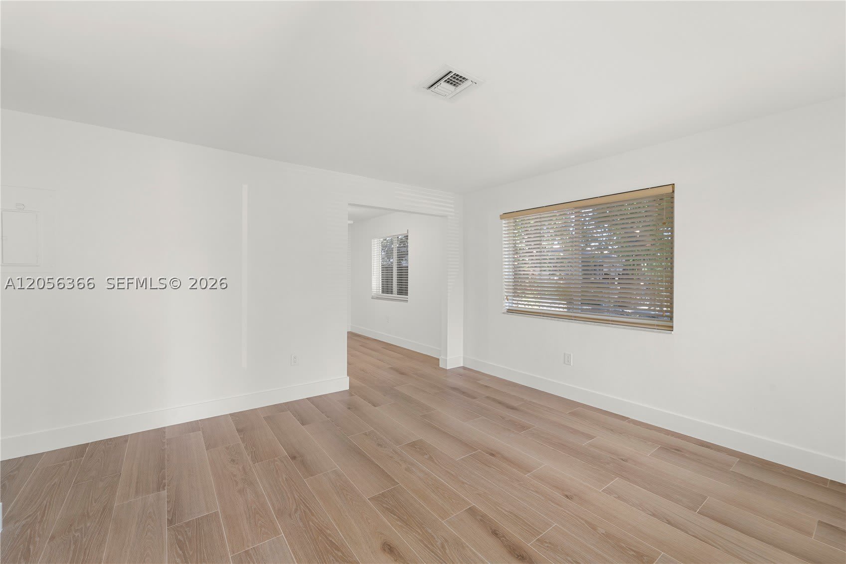 35 Nw 49Th Ave – photo 5