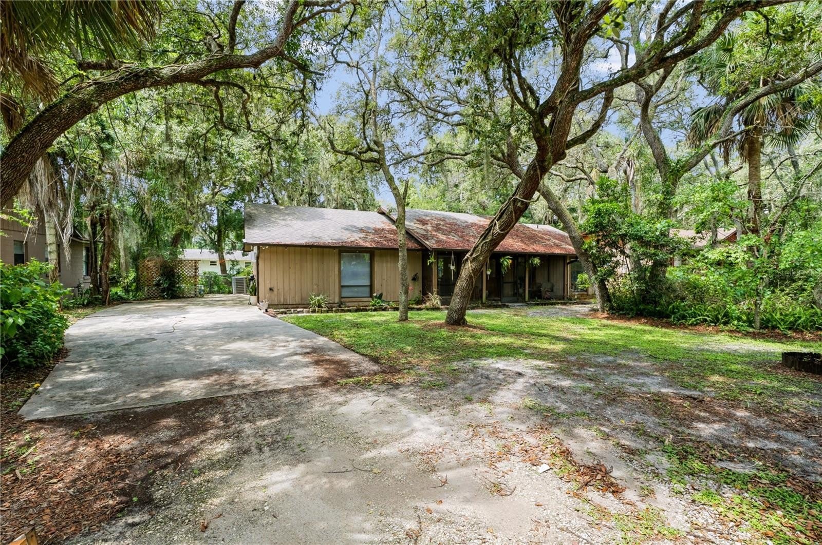 241 RUTH Boulevard – photo 1