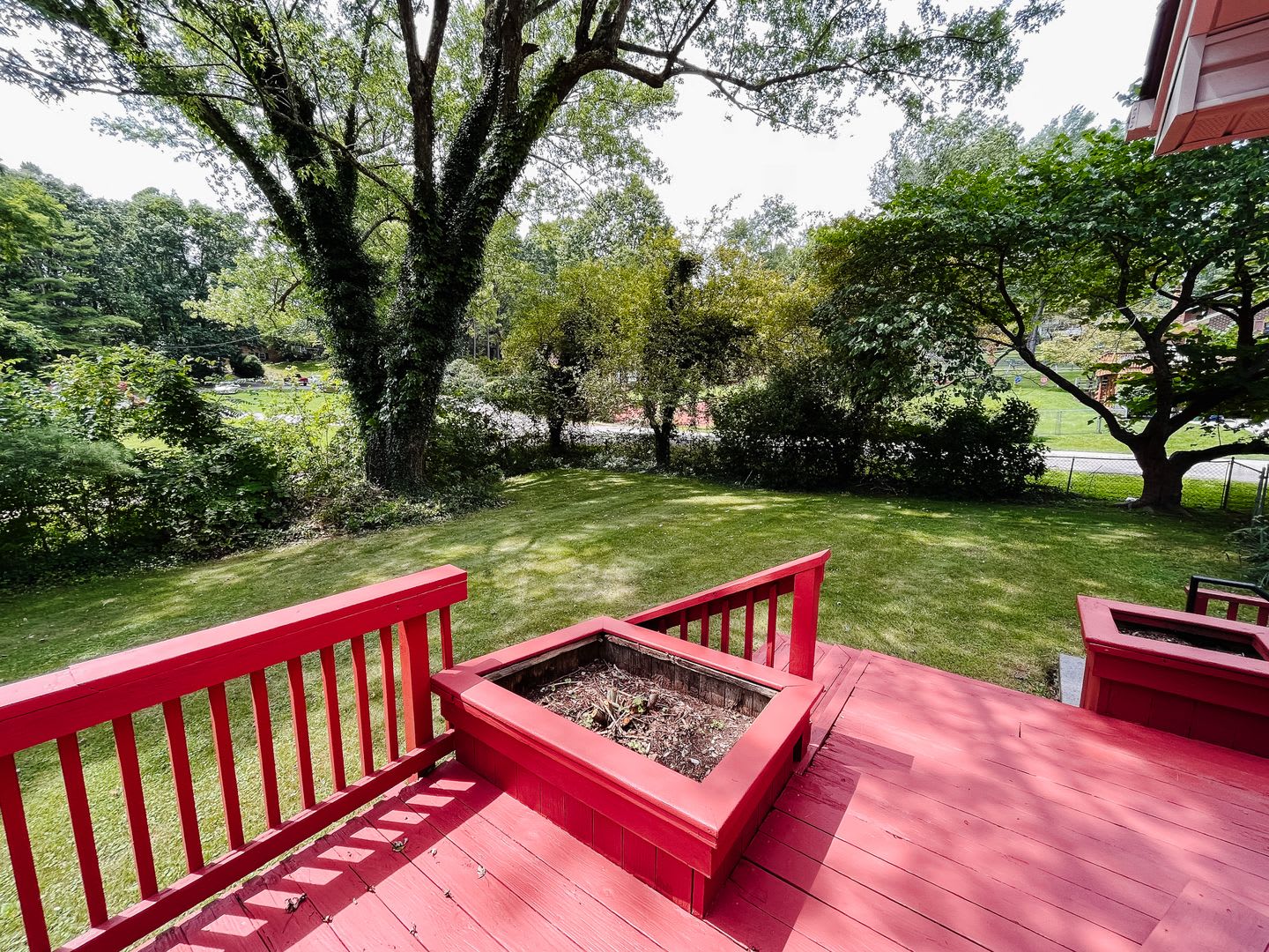 Charming Blacksburg 3 Bedroom, 2 Bath House w/Updated Bath and Kitchen – photo 5