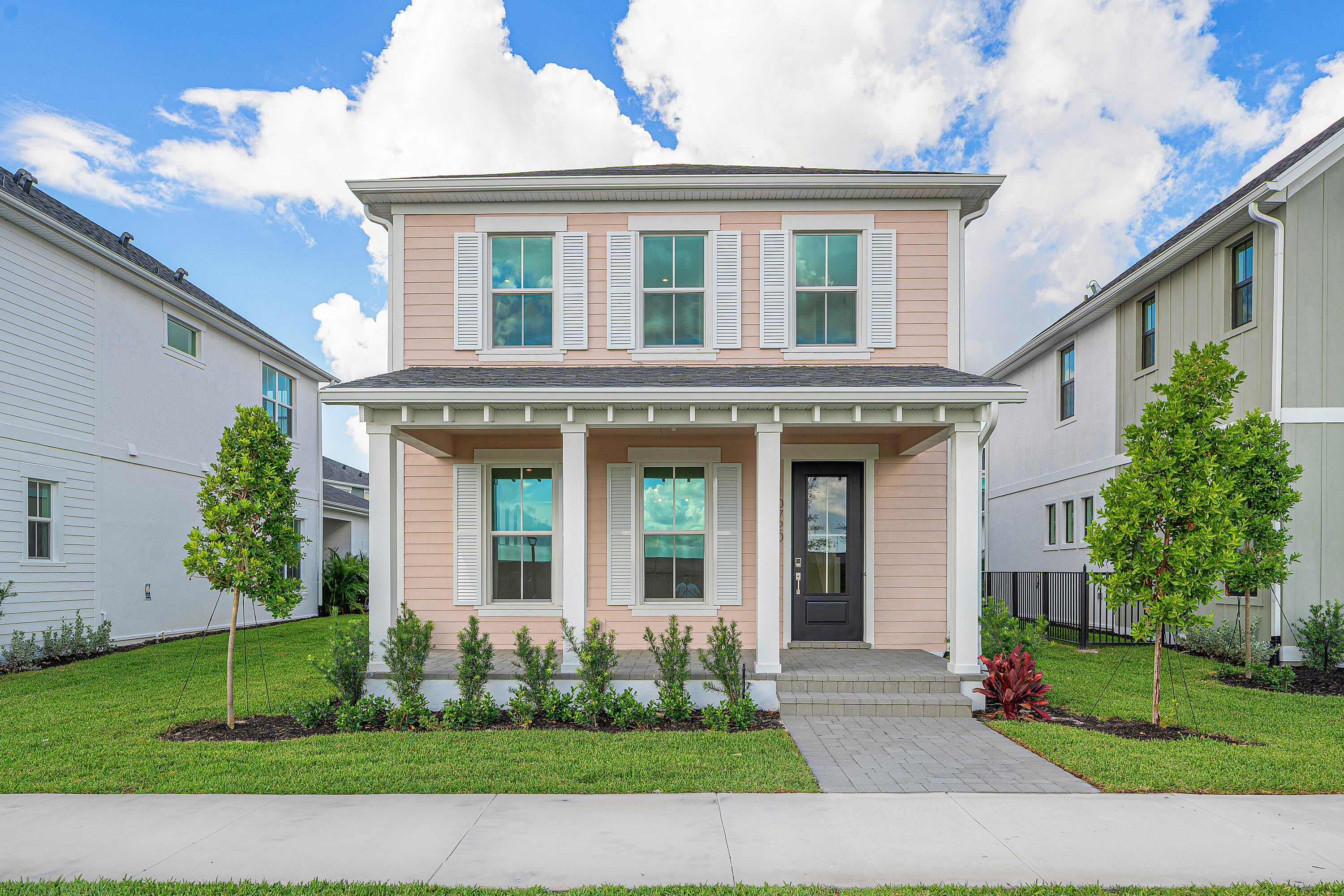 10720 SW Pioneer Parkway – photo 2