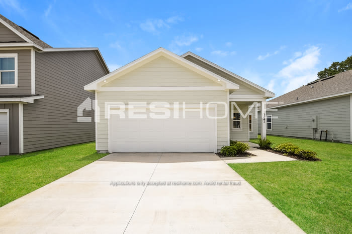 5230 Inglewood Drive – photo 1
